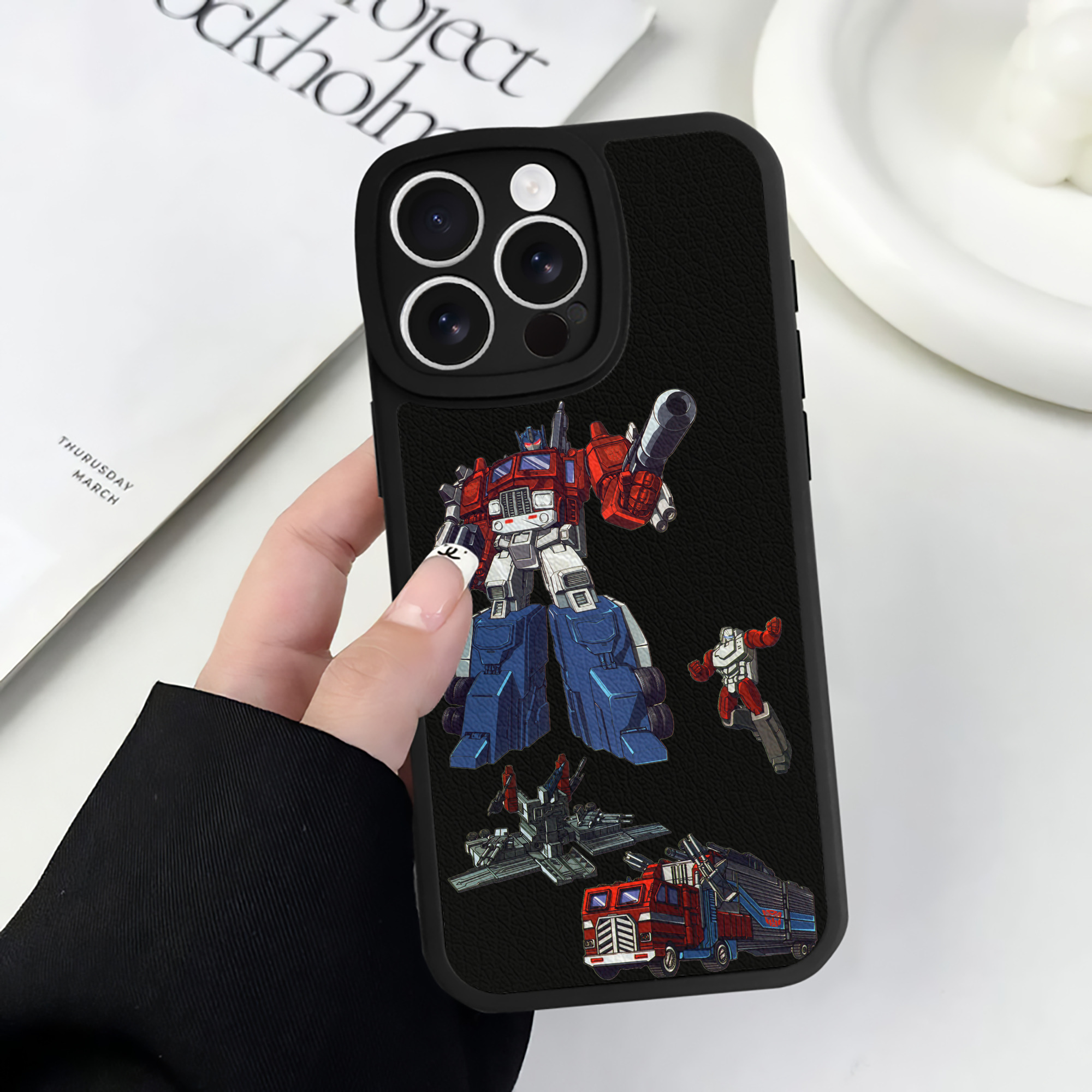 （画像用）  【iPhone 16シリーズ対応】シリコンスマホケース（レザー調） 材質：シリコン